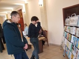 img-920507fb9ac5c3b5bbed9178c6fe429d-v