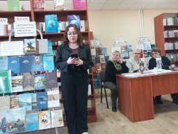 img-37096fe899a7d0b05542e4d39f7ccdc4-v